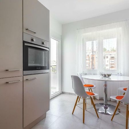 Saten Suite Apartment Near The Beach Poreč Exteriör bild
