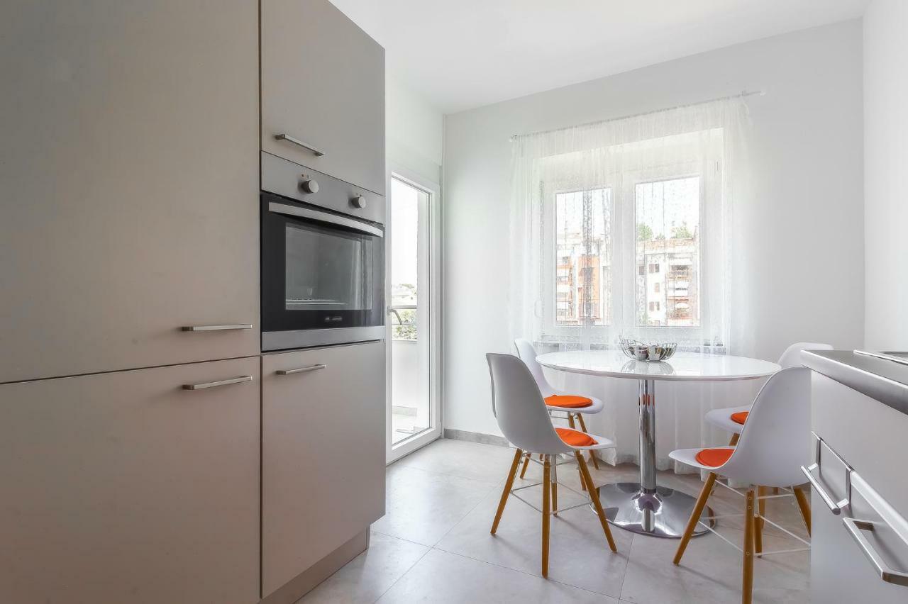 Saten Suite Apartment Near The Beach Poreč Exteriör bild